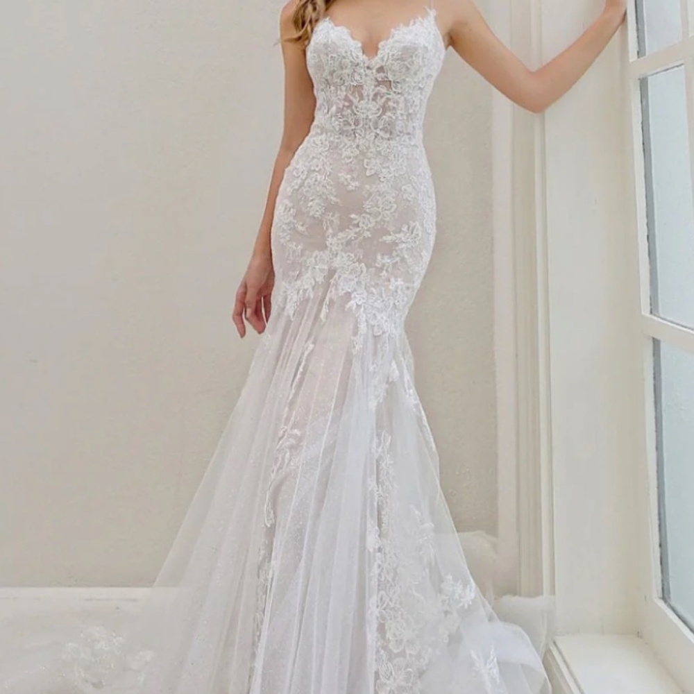 Enzoani, Magnolia, US Size 12